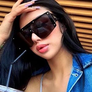 NEW Women’s Oversized square Sunglasses lenses Eyewear glam